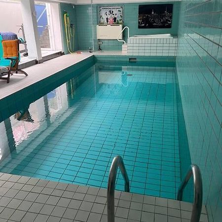 Villa Casa Blanca Mit Privatem Schwimmbad 26 Grad Und Sauna Duisburg Exterior foto