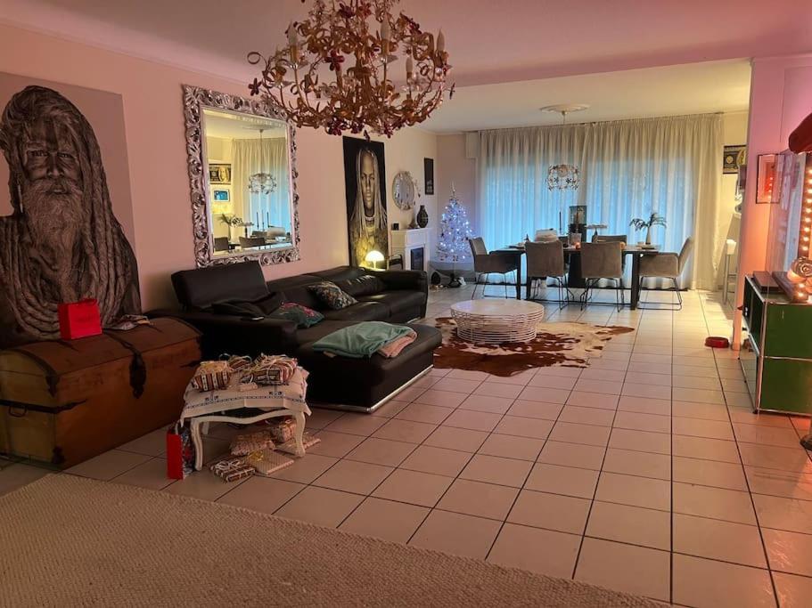 Villa Casa Blanca Mit Privatem Schwimmbad 26 Grad Und Sauna Duisburg Exterior foto